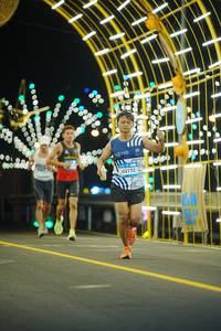 BIB: 0000, 40172
                            <button type="button" onclick="openModal(22811633)" class="btn btn-primary btn-sm float-right btn-popup" data-toggle="modal" data-target=".modal-high-quality">
                        <i class="fas fa-shopping-cart"></i> Add to Cart
                    </button>
                                            <button type="button" onclick="isThisMe(22811633, true)" class="btn btn-success btn-sm float-right btn-popup btn-isme hidden" data-toggle="tooltip" data-placement="bottom" title="นี่คือรูปของคุณใช่ไหม คลิกที่นี่เพื่อเอาเข้าอัลบั้ม">
                        <i class="fas fa-plus"></i> Add to album
                    </button>
                    <button type="button" onclick="isThisMe(22811633, false)" class="btn btn-warning btn-sm float-right btn-popup btn-isnotme hidden">
                        <i class="fas fa-ban"></i> Remove from album
                    </button>